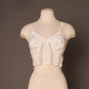 1950s Brassiere White Cream Bra Bottom Hooks